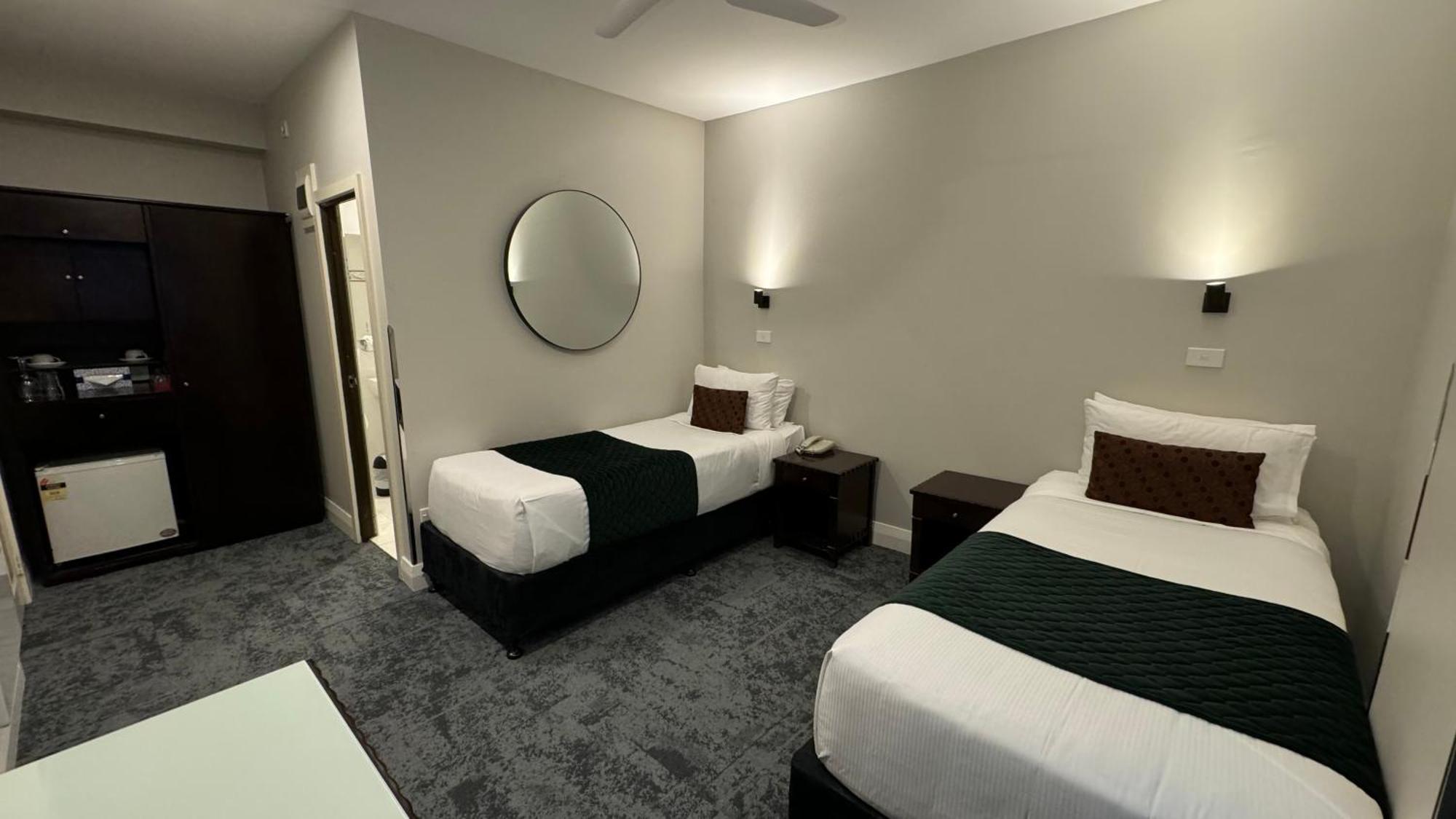 ולינגטו Trinity Hotel מראה חיצוני תמונה